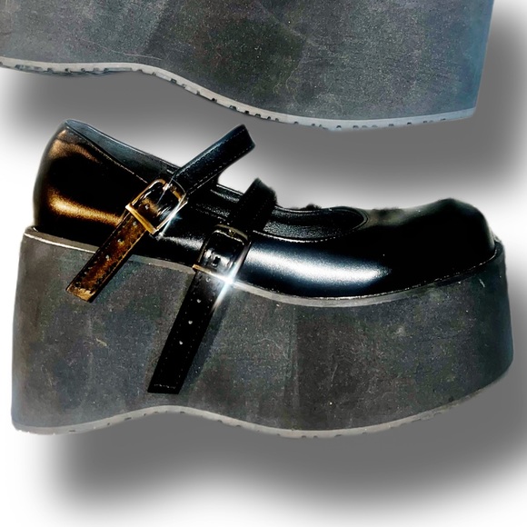 Delia’s for Dolls kill Black Double Strap Mary Jane Platforms